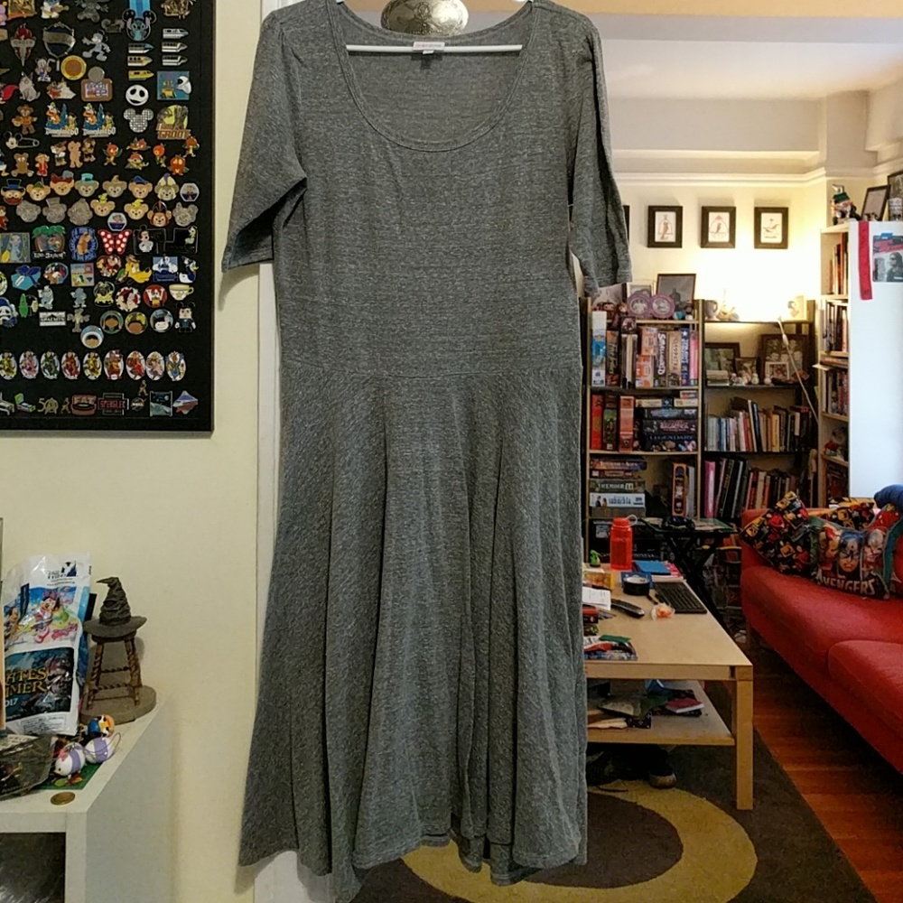 LuLaRoe Nicole Heather Grey Dress Size Large